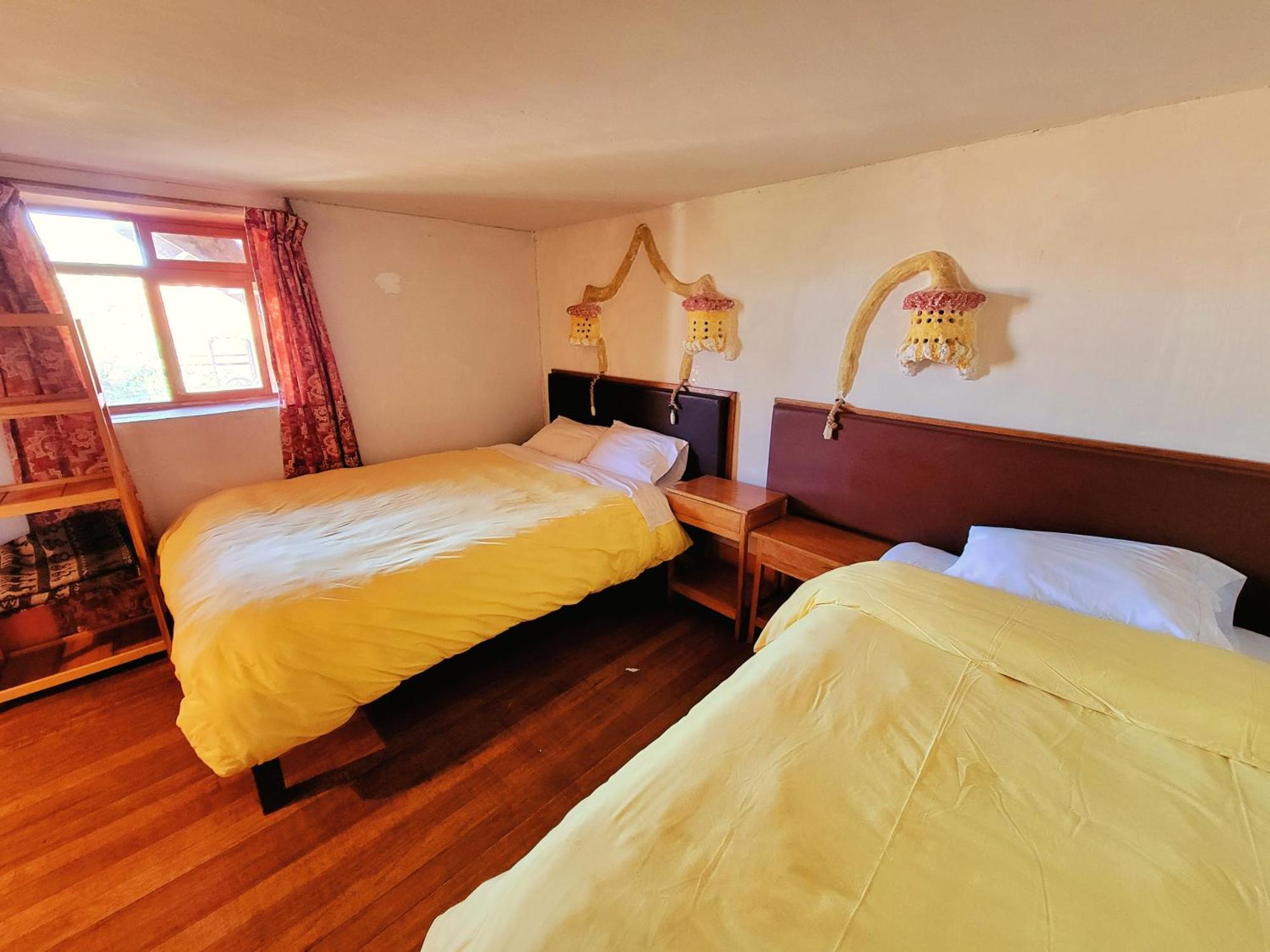Hotel -